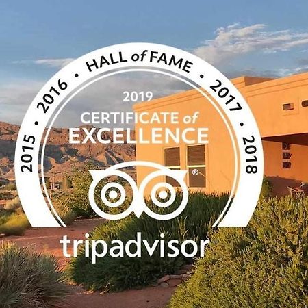 Dreamkatchers Lake Powell Bed & Breakfast บิ๊ก วอเตอร์ ภายนอก รูปภาพ