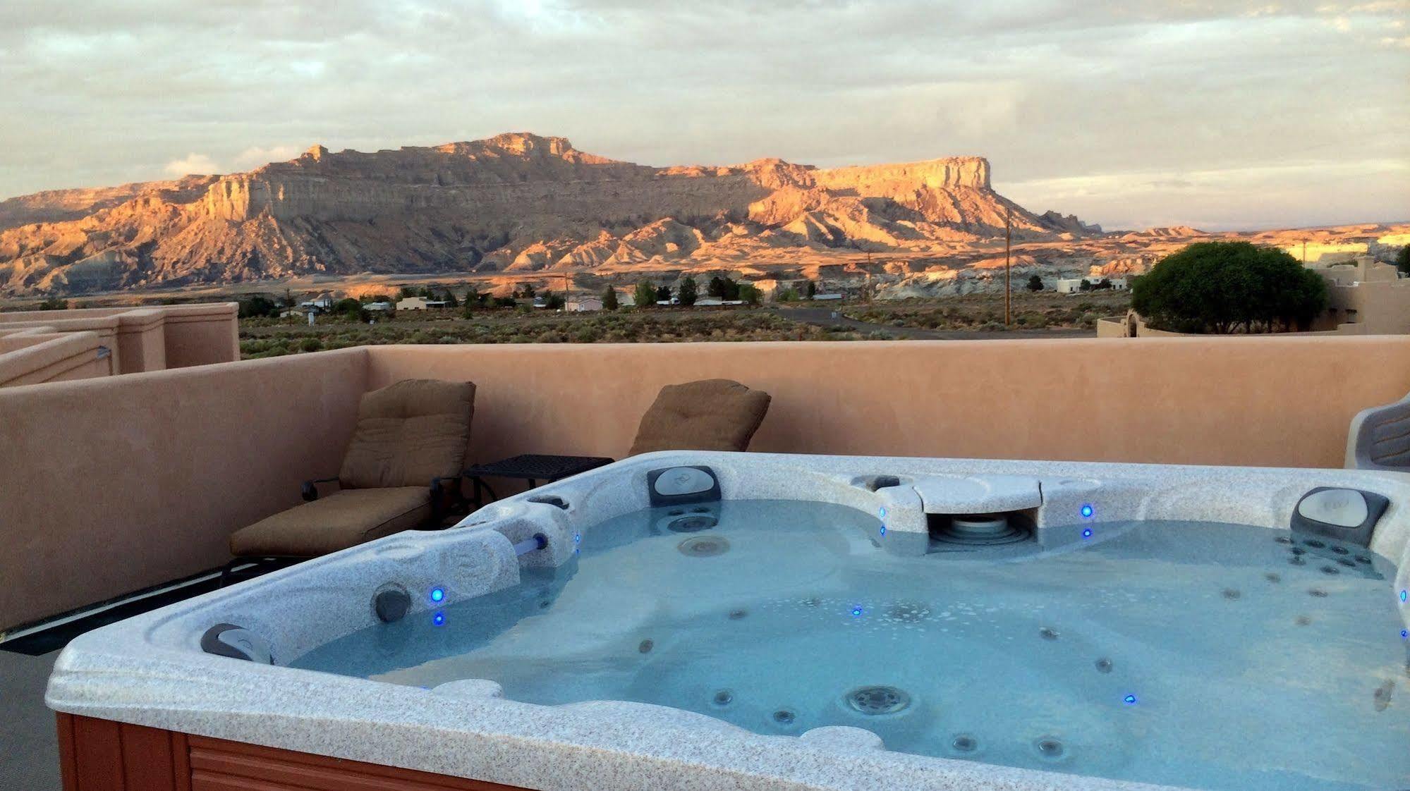 Dreamkatchers Lake Powell Bed & Breakfast บิ๊ก วอเตอร์ ภายนอก รูปภาพ