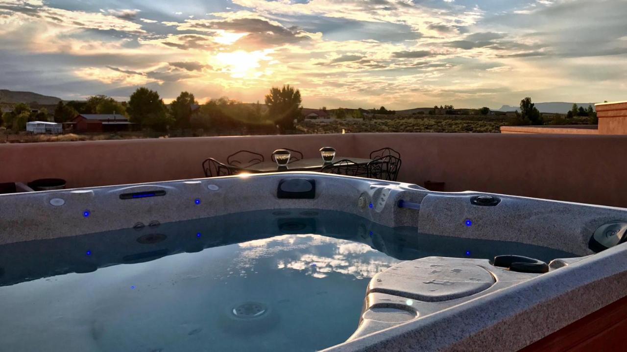Dreamkatchers Lake Powell Bed & Breakfast บิ๊ก วอเตอร์ ภายนอก รูปภาพ