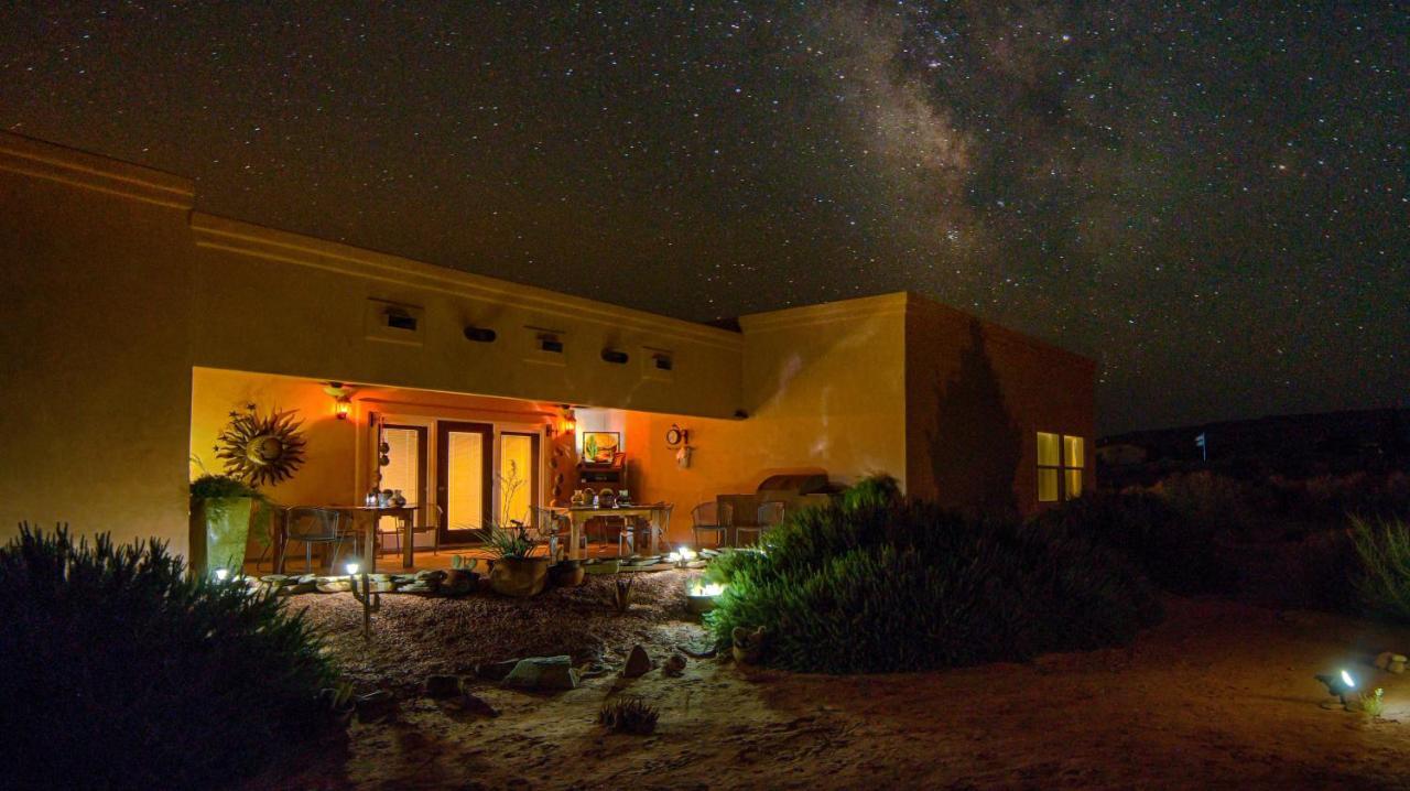 Dreamkatchers Lake Powell Bed & Breakfast บิ๊ก วอเตอร์ ภายนอก รูปภาพ